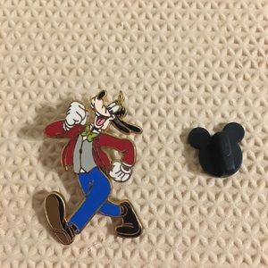 Goofy Disney Trading Pin 2008 With Back VGC